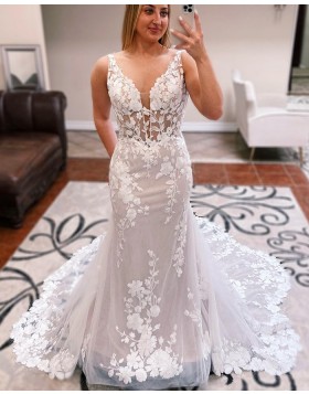 V-neck Lace Applique White Sheath Wedding Dress WD2566